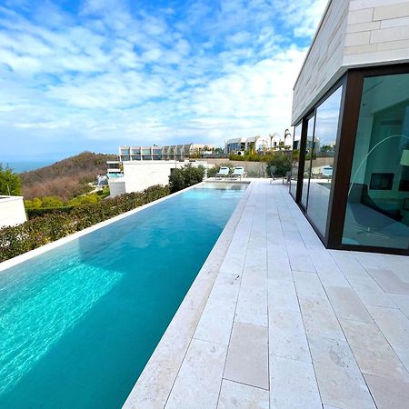 Deluxe Villa Jante Infinity Pool Durres Bagian luar foto