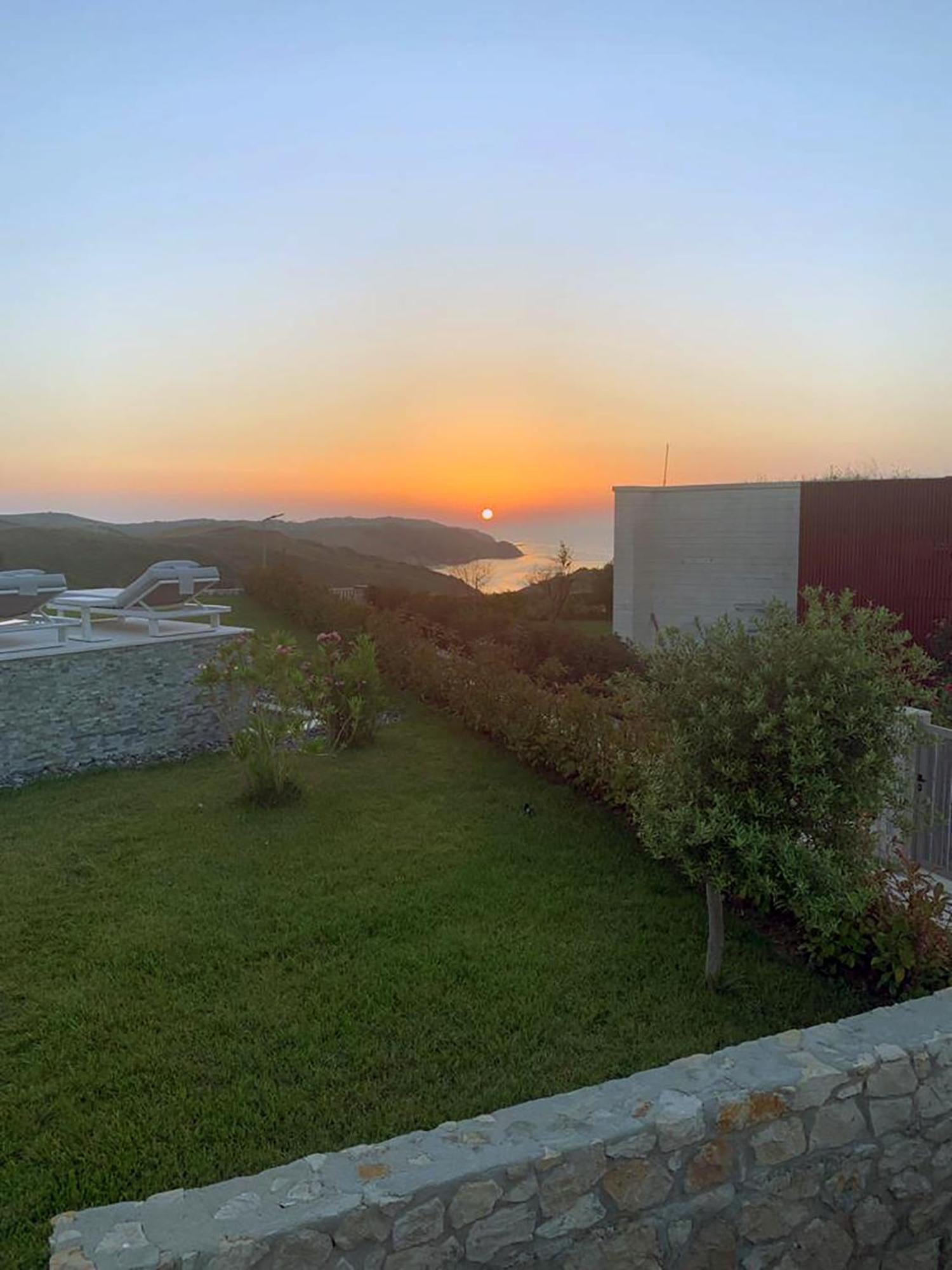 Deluxe Villa Jante Infinity Pool Durres Bagian luar foto